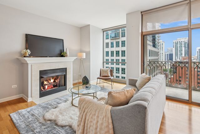 21 E Huron Street 1101, Chicago, IL 60611
