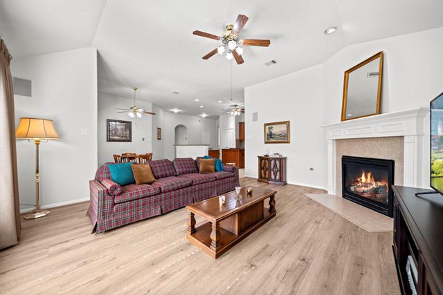 9119 Little Green Street, Tomball, TX 77375