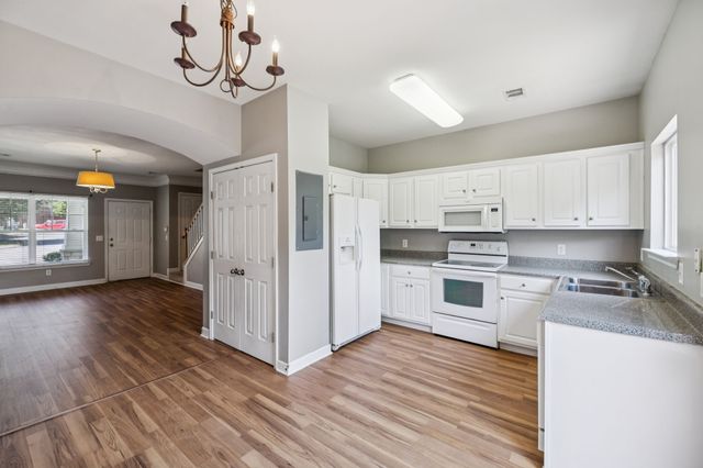 3535 Bell Rd Apt 705, Nashville, TN 37214
