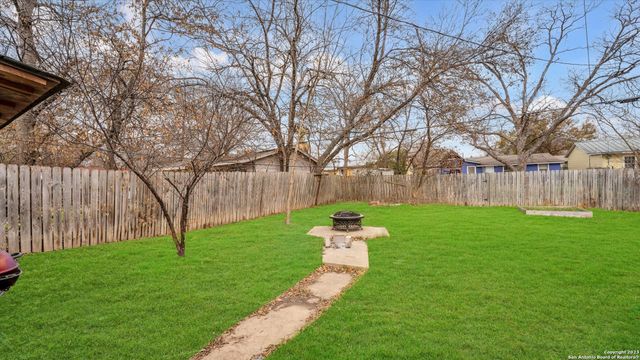 2513 Cincinnati Ave, San Antonio, TX 78228