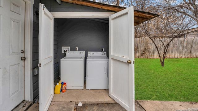 2513 Cincinnati Ave, San Antonio, TX 78228