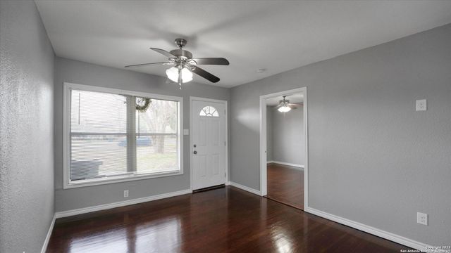 2513 Cincinnati Ave, San Antonio, TX 78228