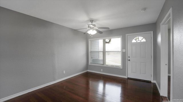 2513 Cincinnati Ave, San Antonio, TX 78228