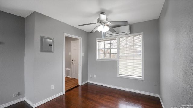 2513 Cincinnati Ave, San Antonio, TX 78228