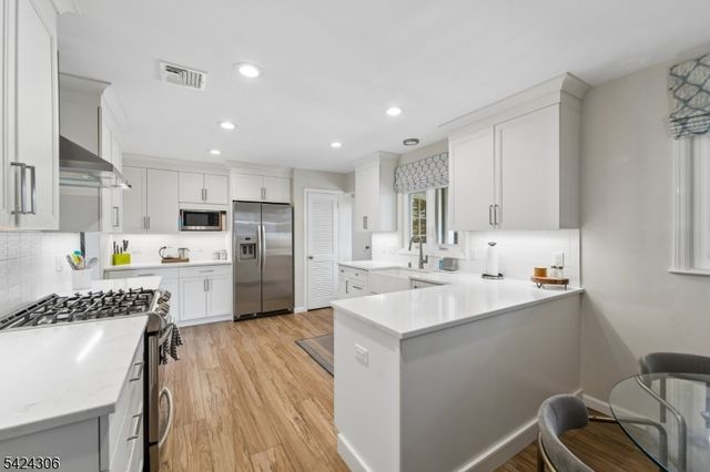 63 Blanchard Rd, South Orange Village Twp., NJ 07079