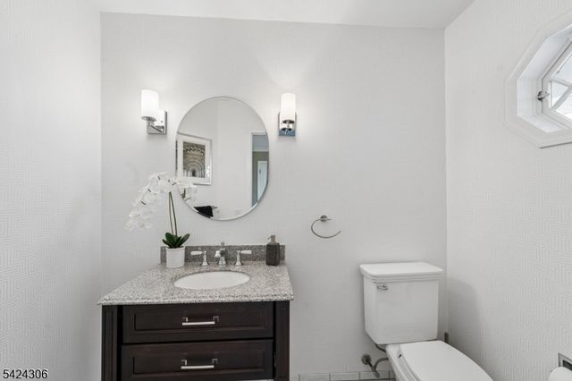 63 Blanchard Rd, South Orange Village Twp., NJ 07079