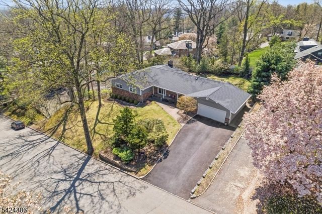 63 Blanchard Rd, South Orange Village Twp., NJ 07079