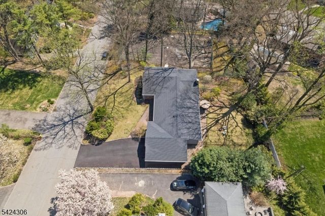 63 Blanchard Rd, South Orange Village Twp., NJ 07079