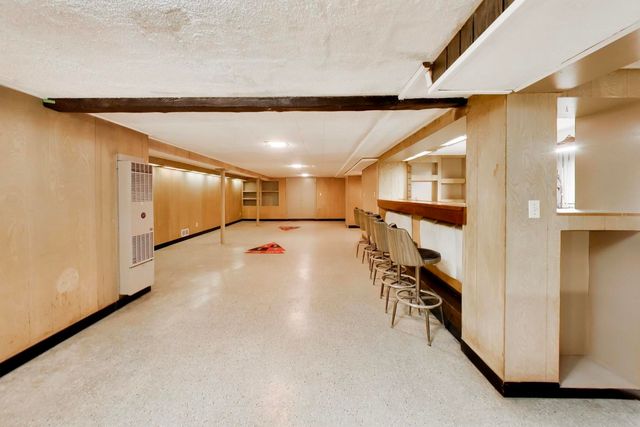 704 W Lonnquist Boulevard, Mount Prospect, IL 60056