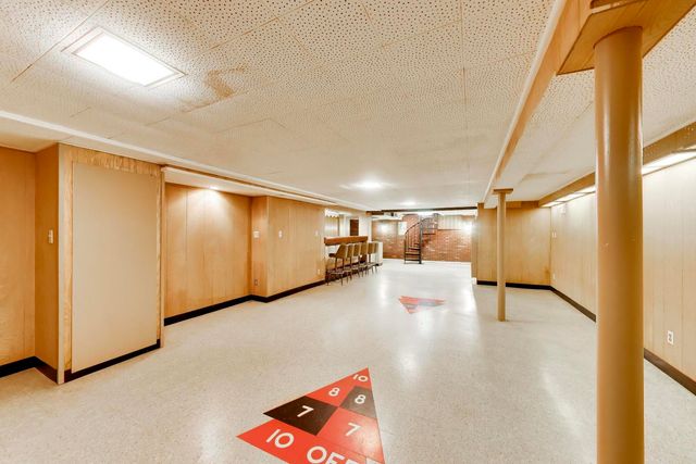 704 W Lonnquist Boulevard, Mount Prospect, IL 60056