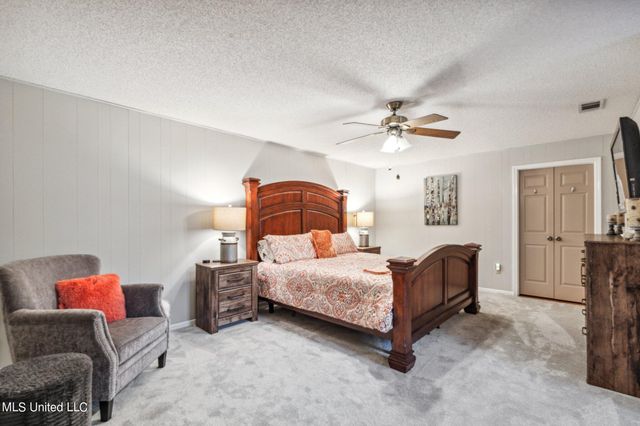 172 Summer Place, Biloxi, MS 39530