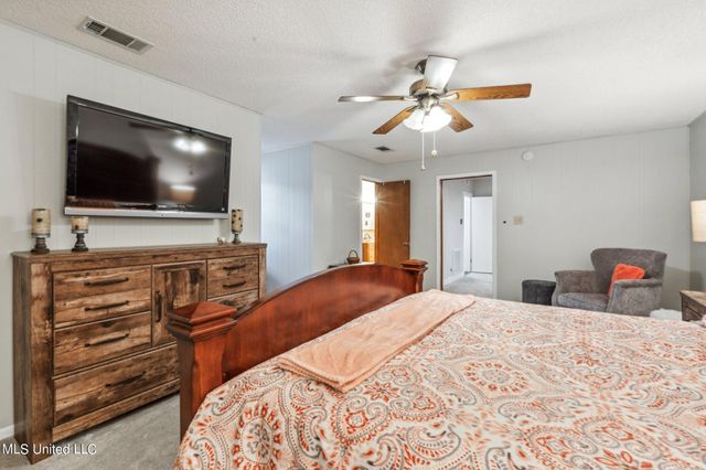 172 Summer Place, Biloxi, MS 39530
