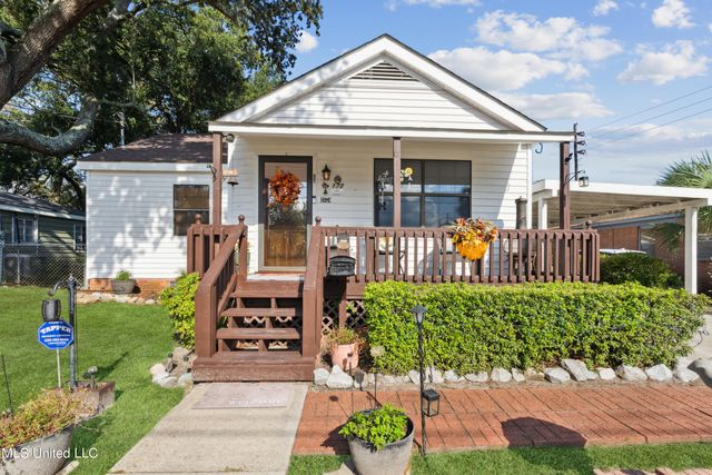 172 Summer Place, Biloxi, MS 39530
