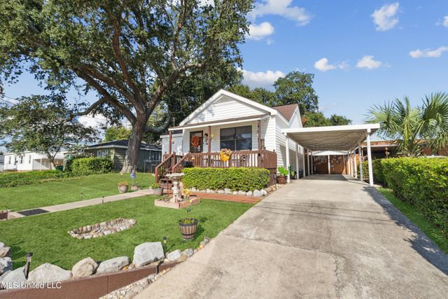 172 Summer Place, Biloxi, MS 39530