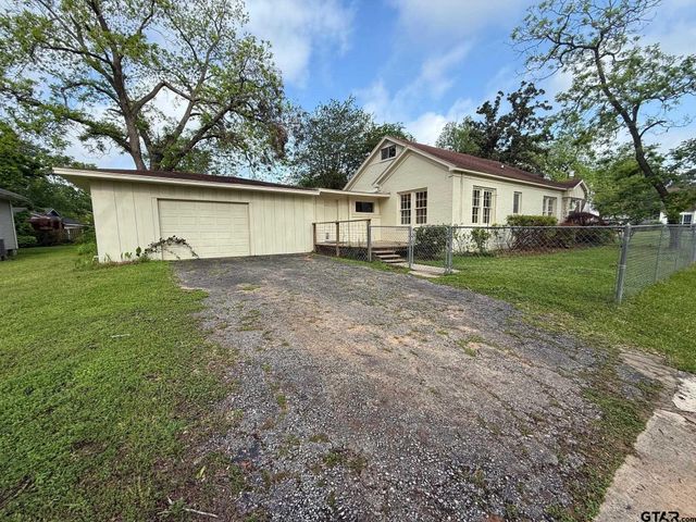 109 Lazy Lane, Crockett, TX 75835