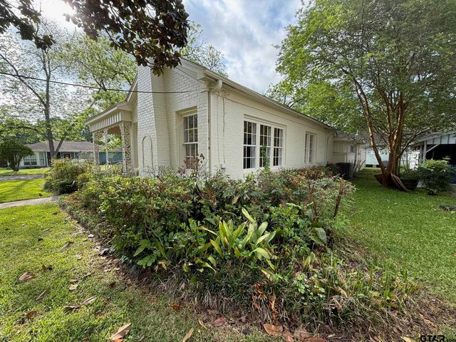 109 Lazy Lane, Crockett, TX 75835
