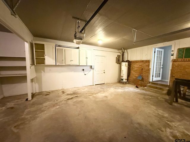 109 Lazy Lane, Crockett, TX 75835