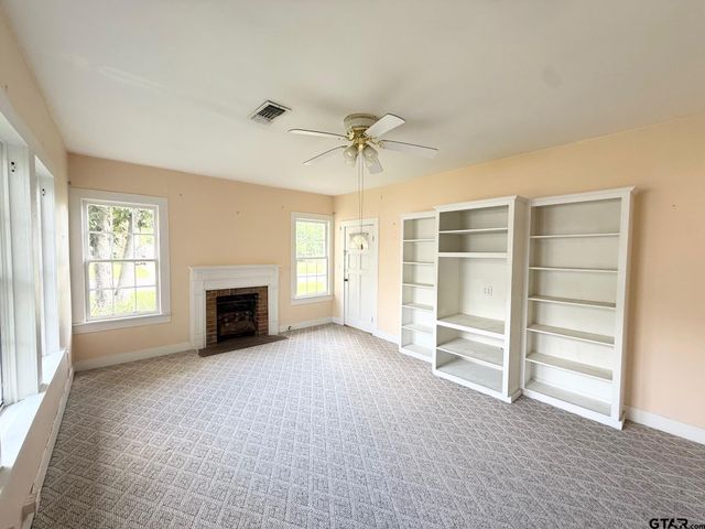 109 Lazy Lane, Crockett, TX 75835