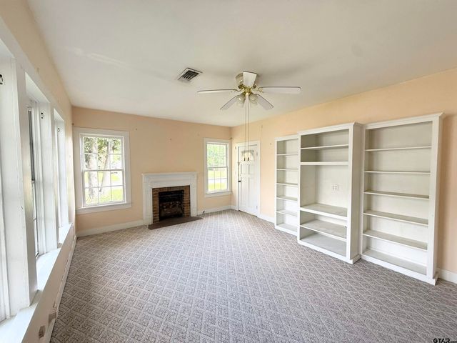 109 Lazy Lane, Crockett, TX 75835
