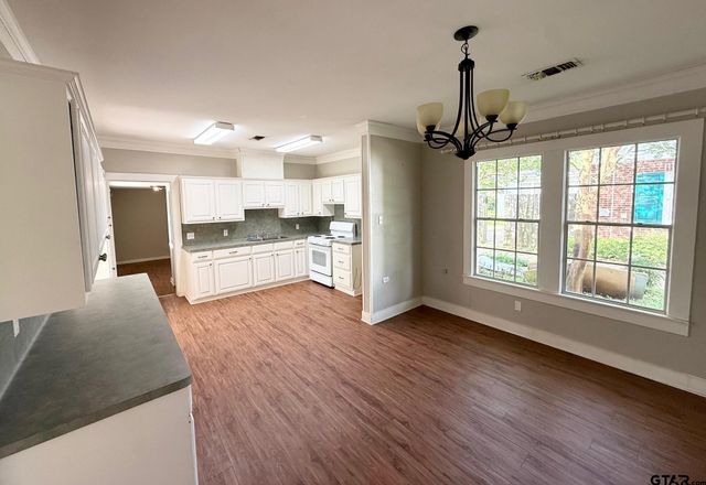 109 Lazy Lane, Crockett, TX 75835