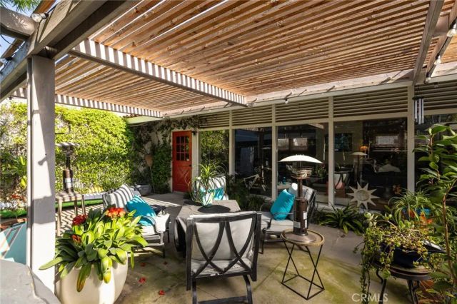 120 Via Undine, Newport Beach, CA 92663