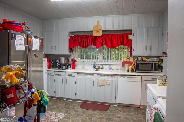 122 Springdale Drive, Thomaston, GA 30286