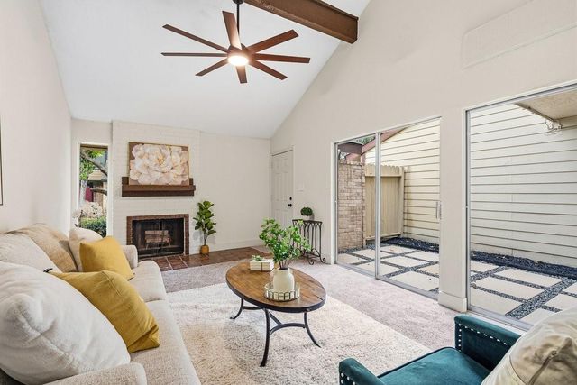 7204 S Dairy Ashford Road, Houston, TX 77072