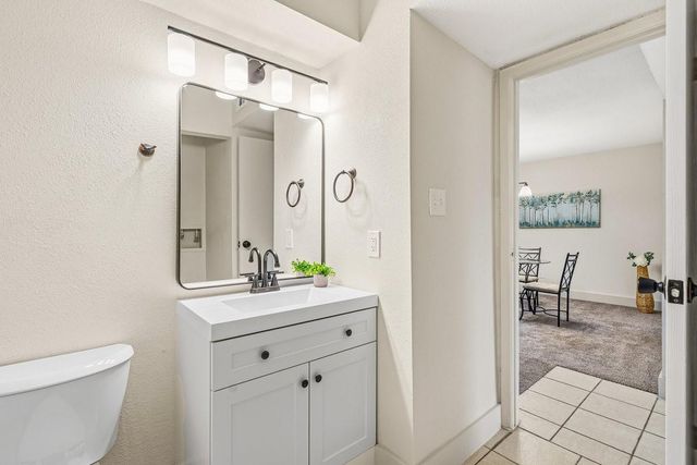 7204 S Dairy Ashford Road, Houston, TX 77072