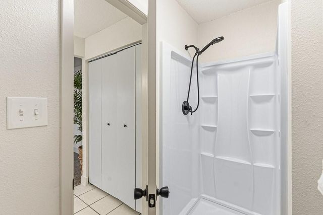 7204 S Dairy Ashford Road, Houston, TX 77072