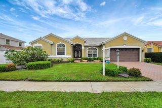 18570 Serena Pointe Lane, Boca Raton, FL 33496
