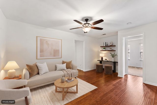 2058 Traemoor Village Dr, Nashville, TN 37209