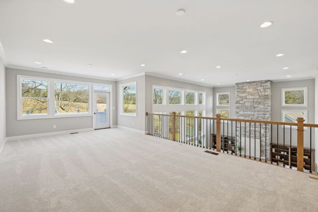 107 Emerson Ct, Hendersonville, TN 37075
