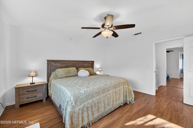 8880 OLD KINGS Road 2, Jacksonville, FL 32257