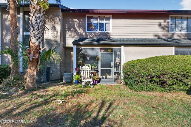 8880 OLD KINGS Road 2, Jacksonville, FL 32257