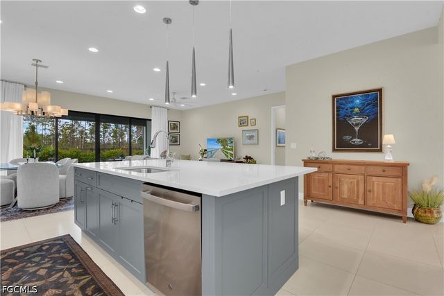 20678 Fair Oak LN, Estero, FL 33928