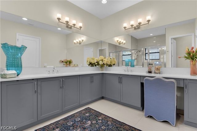 20678 Fair Oak LN, Estero, FL 33928