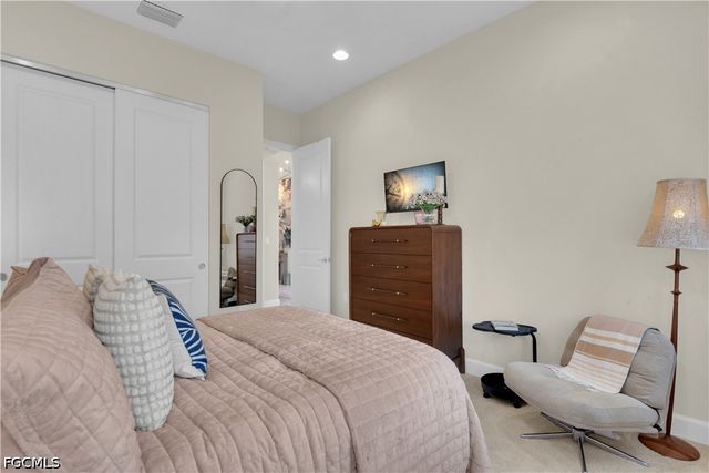 20678 Fair Oak LN, Estero, FL 33928