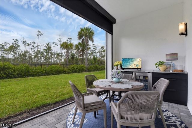 20678 Fair Oak LN, Estero, FL 33928
