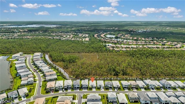 20678 Fair Oak LN, Estero, FL 33928