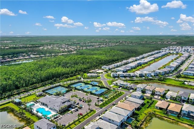 20678 Fair Oak LN, Estero, FL 33928