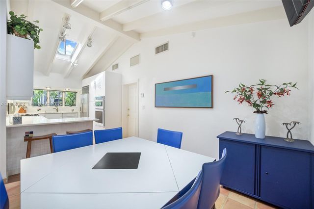 278 S Island Dr, Golden Beach, FL 33160