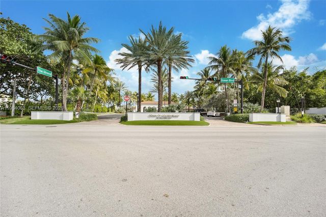 278 S Island Dr, Golden Beach, FL 33160
