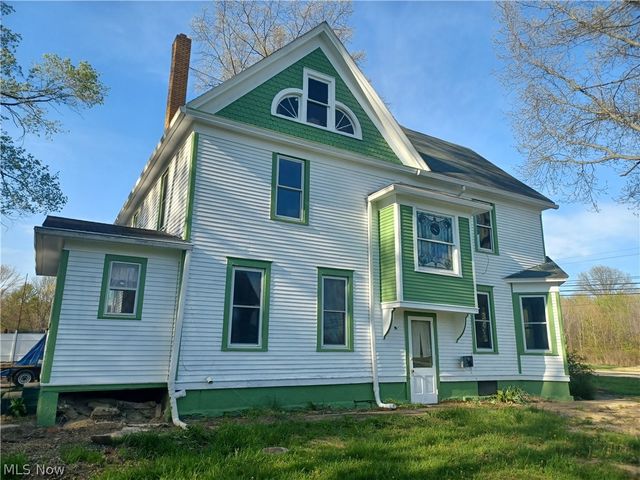 148 N Salem Warren Road, Lehigh Twp, OH 44451