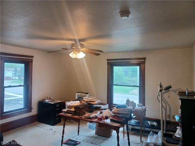 148 N Salem Warren Road, Lehigh Twp, OH 44451