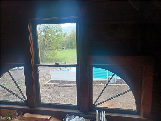 148 N Salem Warren Road, Lehigh Twp, OH 44451