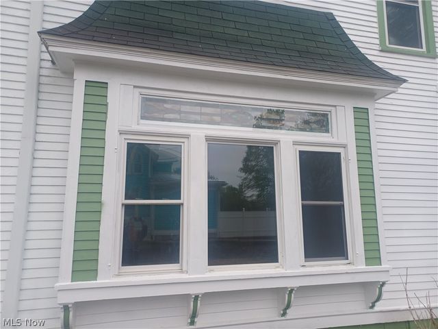 148 N Salem Warren Road, Lehigh Twp, OH 44451
