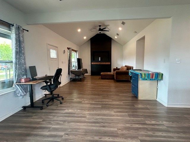 727 E Liberty, Mexia, TX 76667