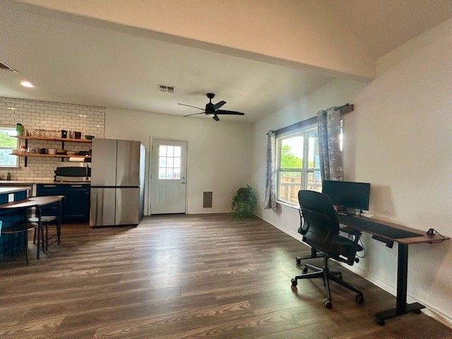 727 E Liberty, Mexia, TX 76667