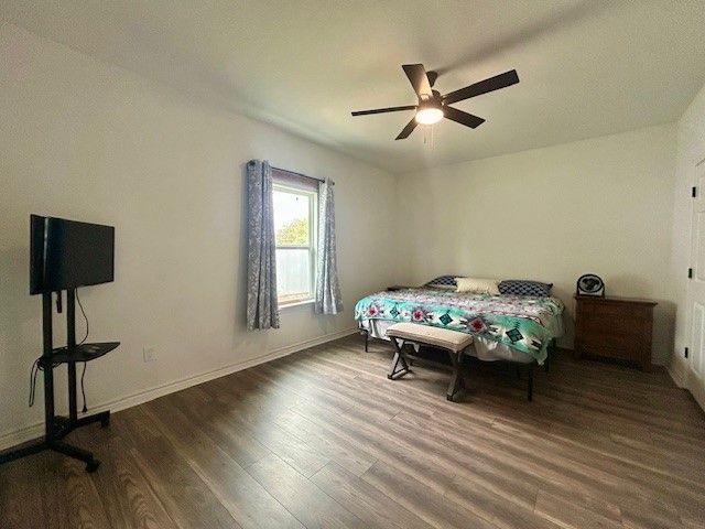 727 E Liberty, Mexia, TX 76667