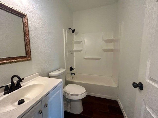 727 E Liberty, Mexia, TX 76667